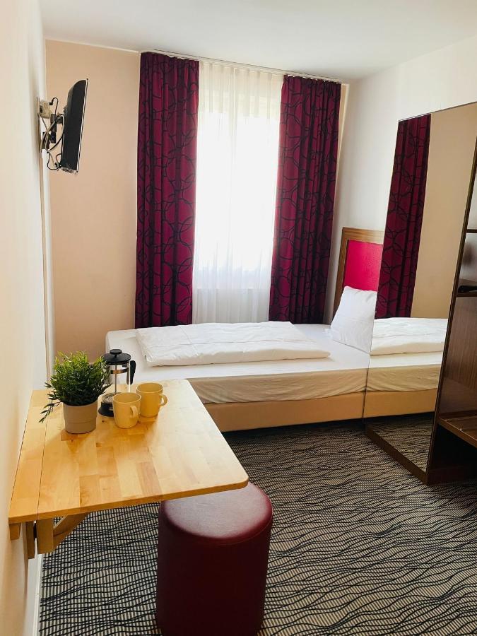 Point Hotel Apartments And Rooms Dresden Eksteriør billede